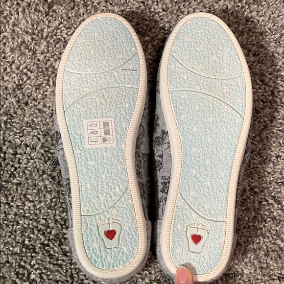 Skechers by BOBs Gray Memory Fam Slip-On Shoes with Cat Print Sz 6.5 New - Picture 6 of 10